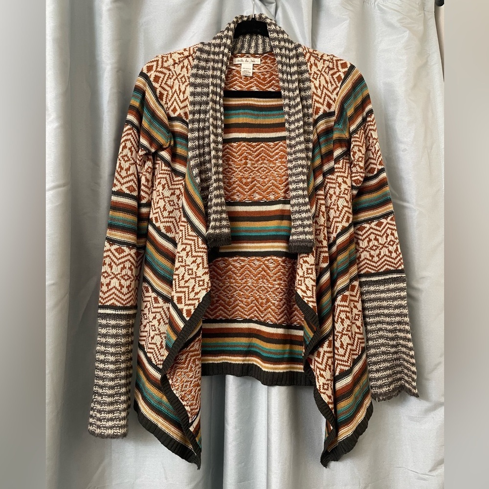 Bella de jour Soft neutral tone striped and geometric sweater cardigan size XS